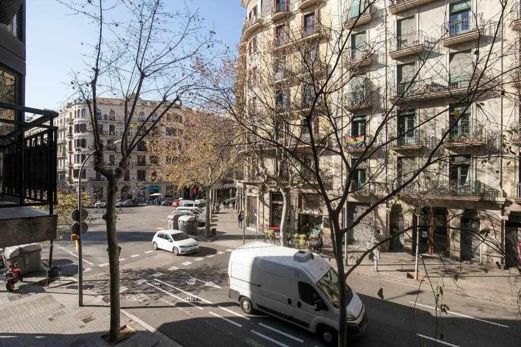 Consell Cent Apartment I 3 Dormitorios Eixample Barcellona Esterno foto